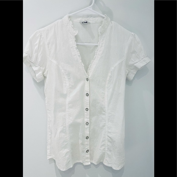 White Guess Blouse - Picture 1 of 2